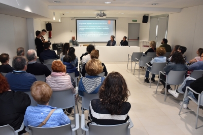 Xerrada sobre els atacs aeris a càrrec de l'historiador David Gesalí.