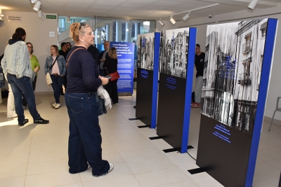 Exposició "Martellamento diluito nel tempo".