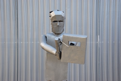 L'escultura que ha fet l'alumnat del mòdul de fabricació mecànica, ajust i soldadura.