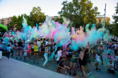 22/09/2025 - Holi Party i Festa de l'escuma.