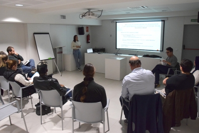 Un moment de la trobada del Consell municipal de Solidaritat i Cooperació.