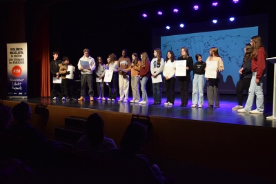 Alumnes de l'Institut Vinyes Velles han parlat de l'impacte de la violència masclista arreu del món.
