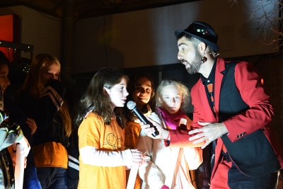 El Consell d'Infants, amb la dinamització de Màgia Xixaraxera, han fet el compte enrere.