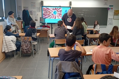 L'Escola Palau d'Ametlla i l'Escola Sant Sadurní són les escoles que enguany segueixen el projecte La carta Viatgera.