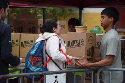 Cada participant ha rebut un lot de productes de Henkel.