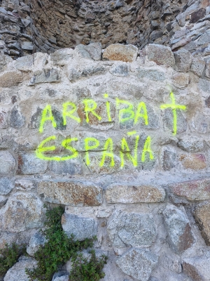 Pintades al Castell de Sant Miquel. 