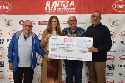 Entrega del xec solidari a la Creu Roja de Granollers a mans de Henkel Ibérica.