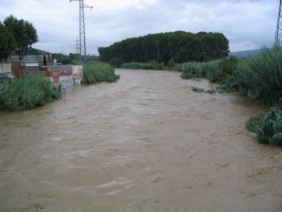 El nivell del riu ha pujat dos metres i mig