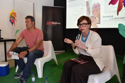 Antoni Seuma i Jose Gómez, tècnic de Diversitat i tècnica de Feminisme i Diversitats de l'Ajuntament, respectivament.
