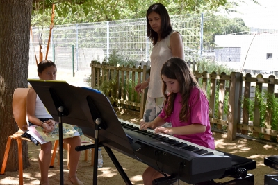 Una de les actuacions de l'Escola Municipal de Música, Dansa i Aula de Teatre.
