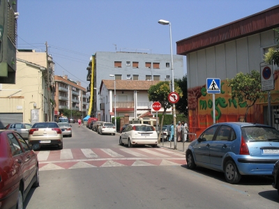 Edifici municipal al carrer de Sant Isidre que acull actualment l'escola de primària Mogent