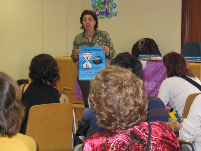 Taller "Els bancs del temps", a la Biblioteca. Activitat inclosa a la programació de la campanya contra la violència domèstica
