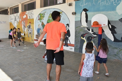 Bàsquet i altres activitats esportives al casal.