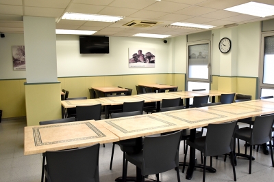 Interior del Casal de la Gent Gran Centre després del repintat.
