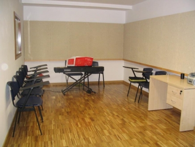 Una de les aules de l'equipament, dedicada als grups instrumentals