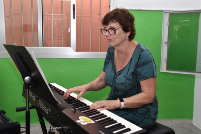 Actuació de piano a càrrec de Palmira Riba, alumna de l'Escola Municipal de Música, Dansa i Aula de Teatre de Montornès.