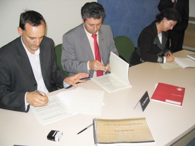 Signatura del document de compromís de les administracions per al desenvolupament del Pla Director de Can Tacó – Turó d’en Roina