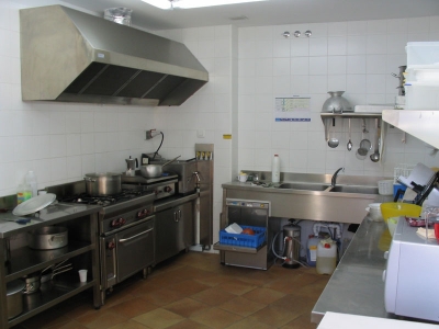 El centre disposa de servei de cuina pròpia