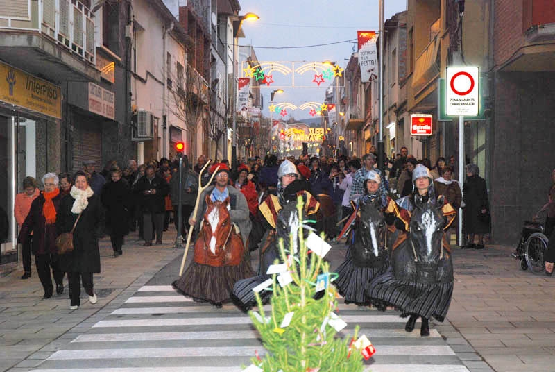 Cercavila pel carrer Major