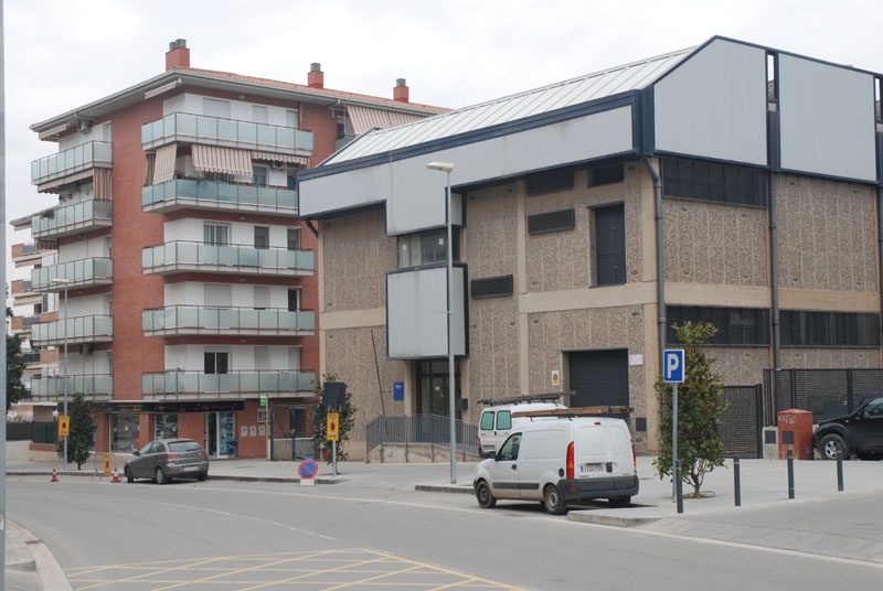 Emplaçament nou de la parada de bus sentit Montornès Nord