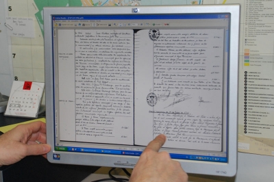 Els documents s'emmagatzemen en format pdff
